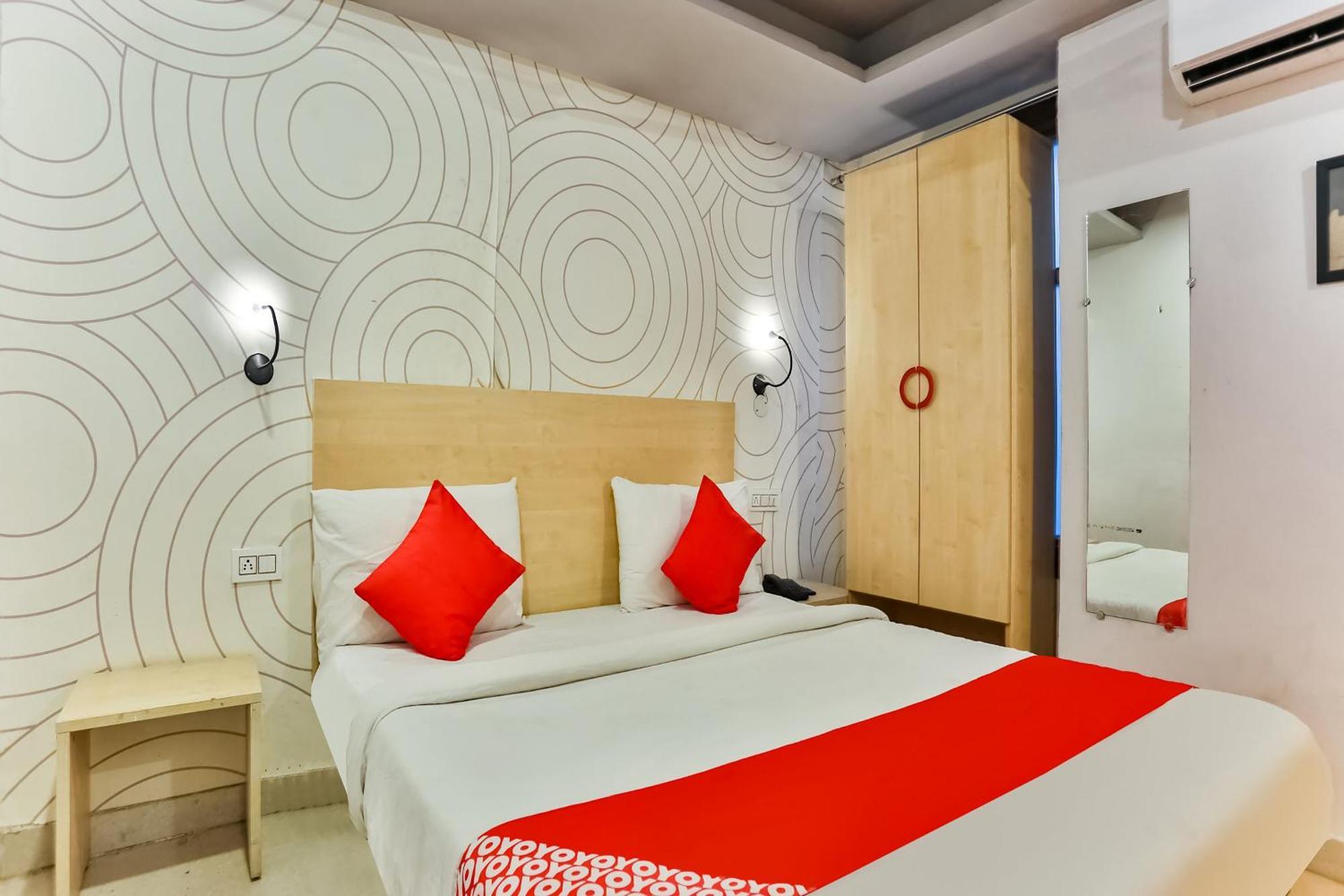 Hotel O Happy Inn Дели Экстерьер фото